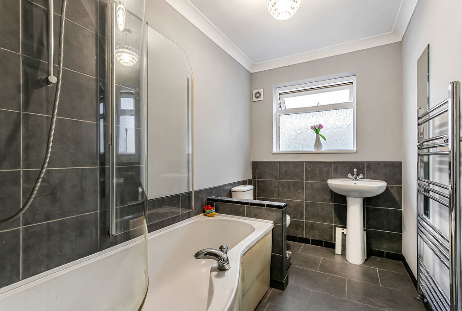 3 bedroom Bungalow in Archway Road, Poole