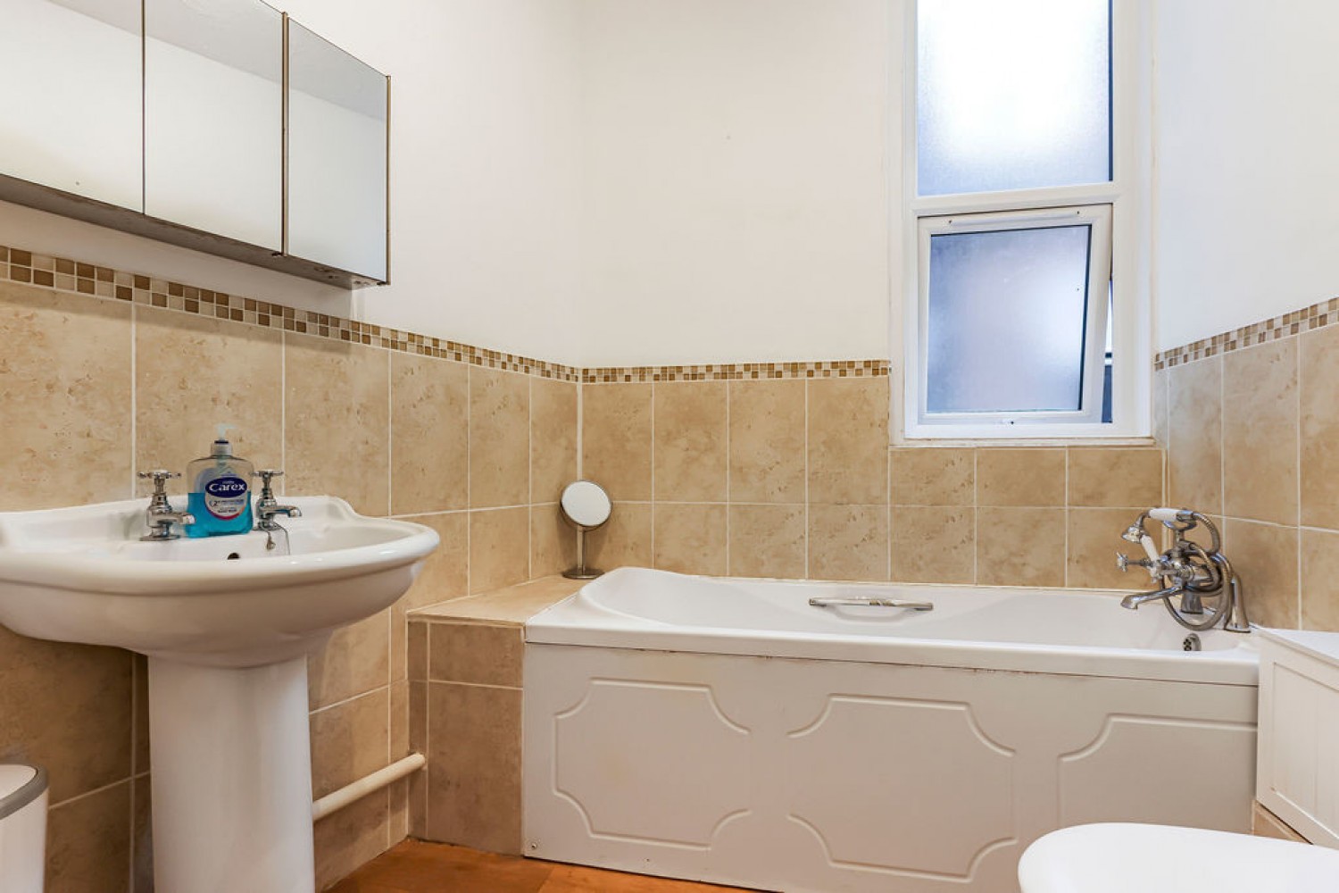 2 bedroom Flat for Sale Undercliff Road, Bournemouth