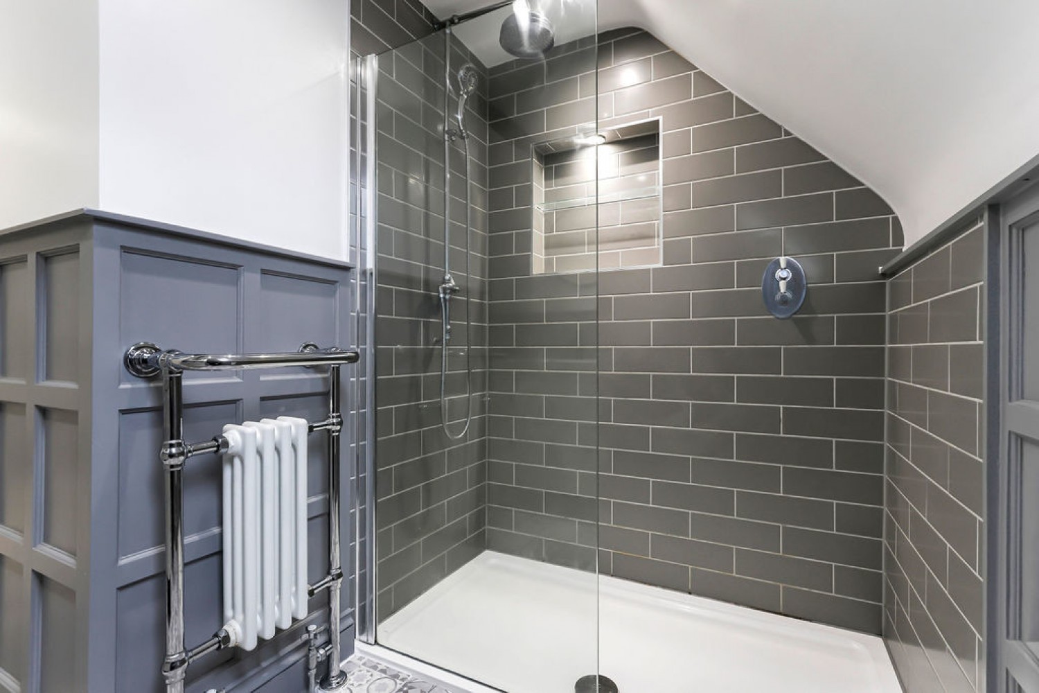 2 bedroom Flat for Sale Queens Park, Bournemouth, Dorset