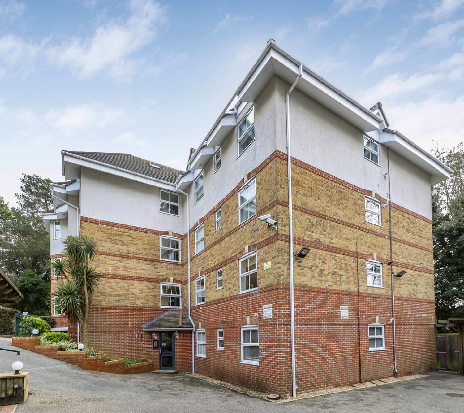 2 bedroom Flat for Sale St Stephen's Road, Bournemouth