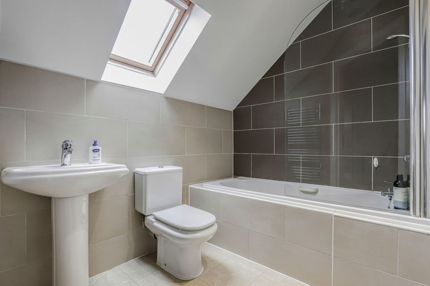 2 bedroom Flat in Bournemouth, Dorset