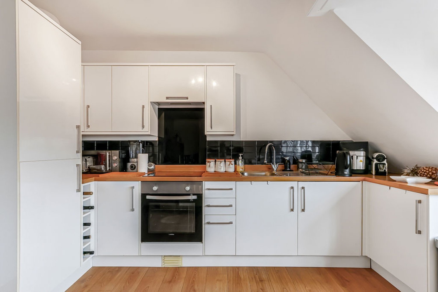 2 bedroom Flat for Sale Christchurch Road, Bournemouth