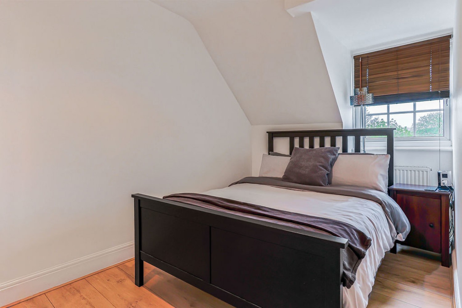 2 bedroom Flat for Sale Christchurch Road, Bournemouth