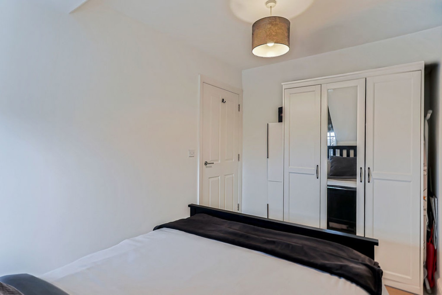 2 bedroom Flat for Sale Christchurch Road, Bournemouth