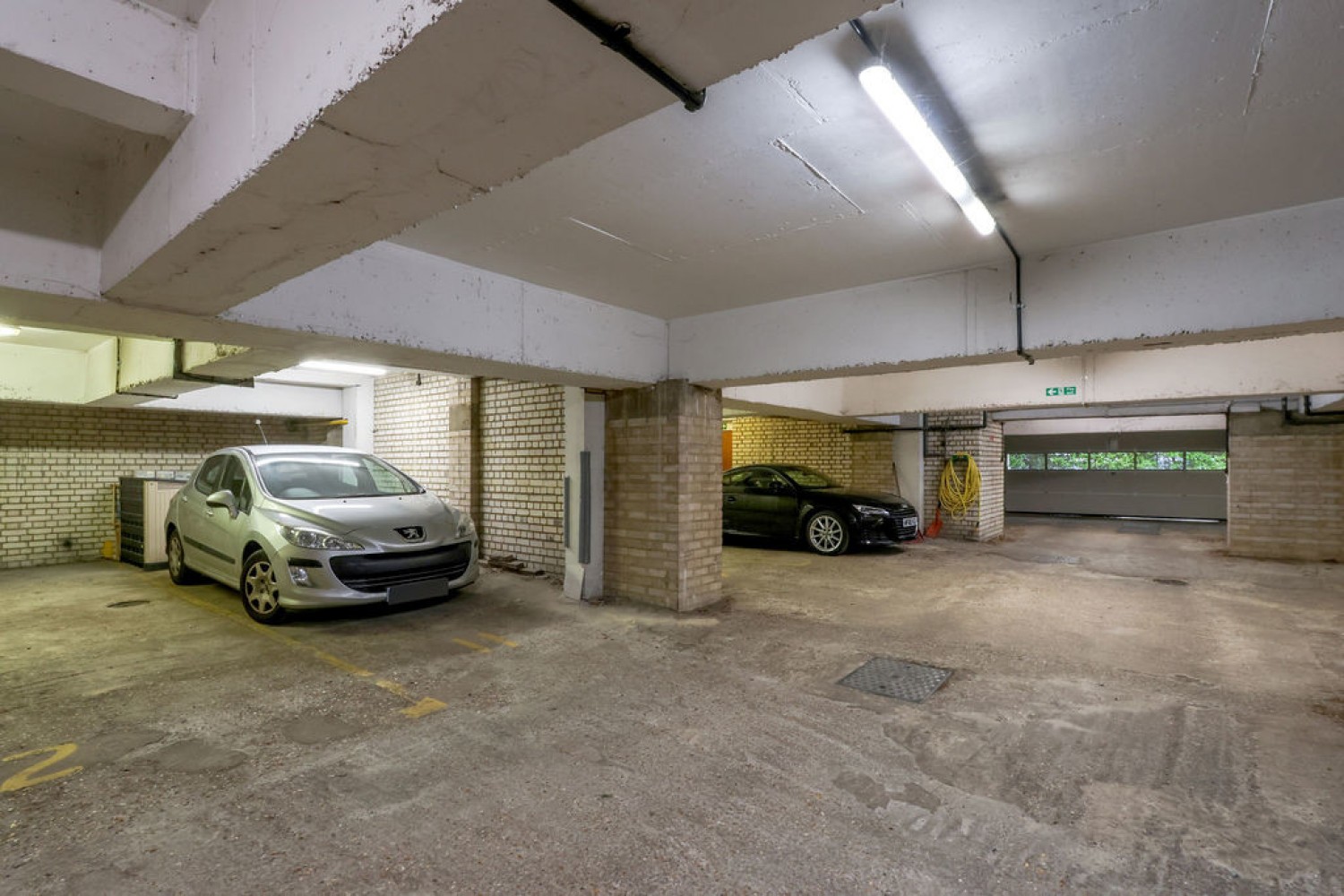 2 bedroom Flat for Sale Bournemouth, Dorset