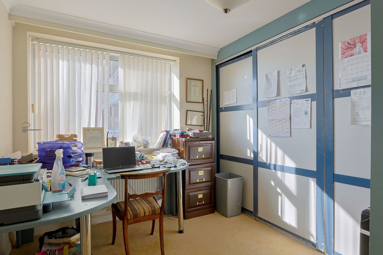 3 bedroom Flat for Sale Bournemouth, Dorset