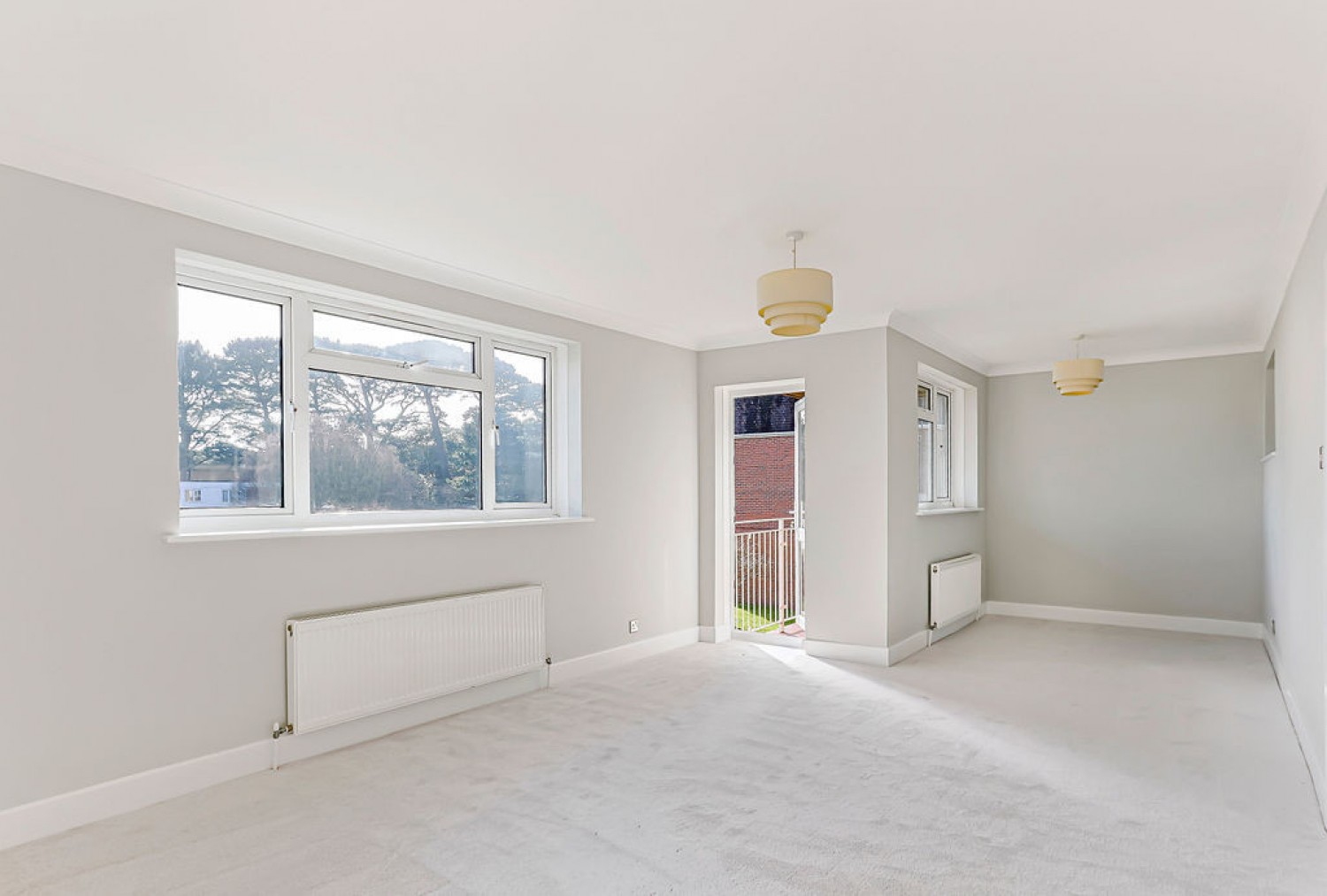 2 bedroom Flat for Sale Southbourne, Bournemouth, Dorset