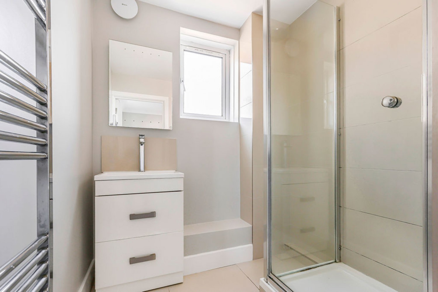 2 bedroom Flat for Sale Southbourne, Bournemouth, Dorset