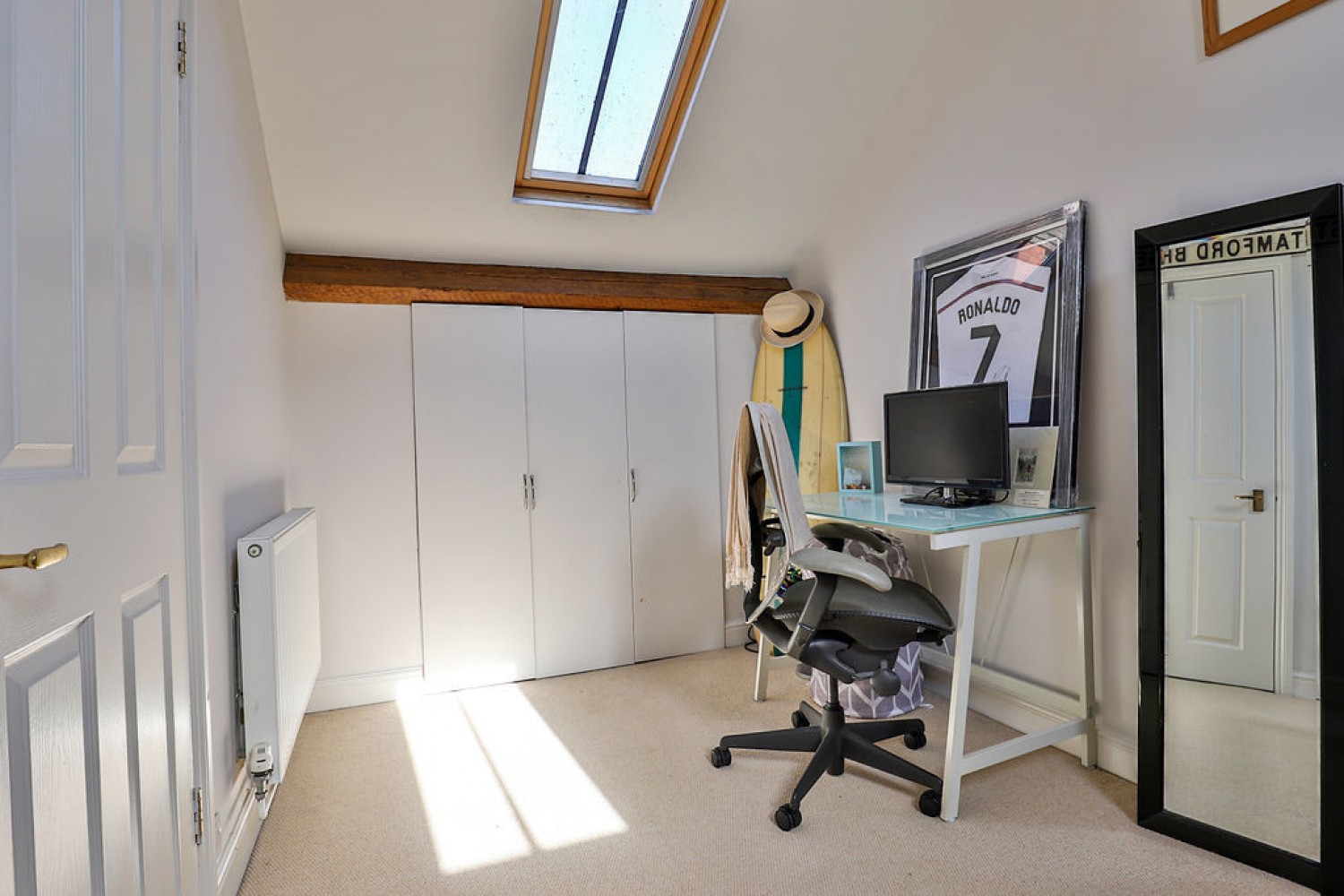 3 bedroom Flat for Sale Dragoon Way, Christchurch
