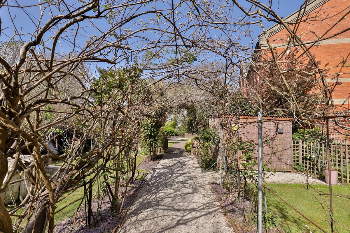 Dragoon Way, Christchurch