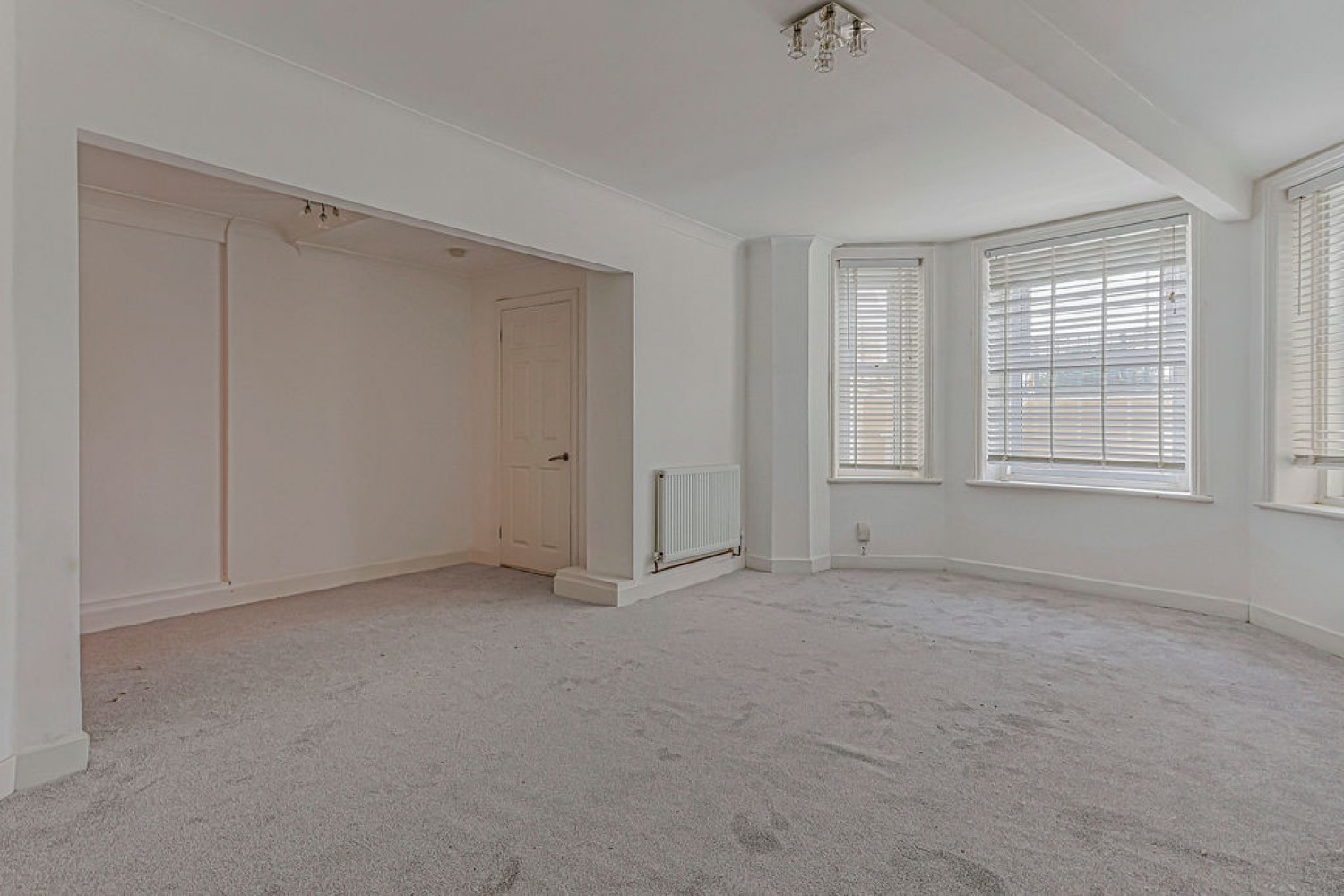 2 bedroom Flat for Sale Undercliff Road, Bournemouth