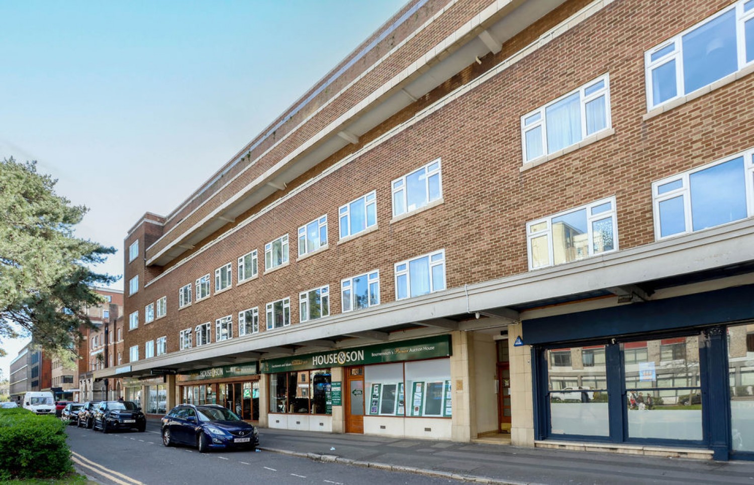 2 bedroom Flat for Sale Christchurch Road, Bournemouth