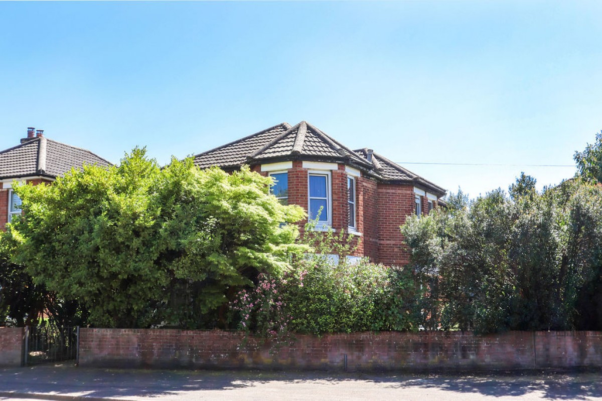 Richmond Park Road, Bournemouth