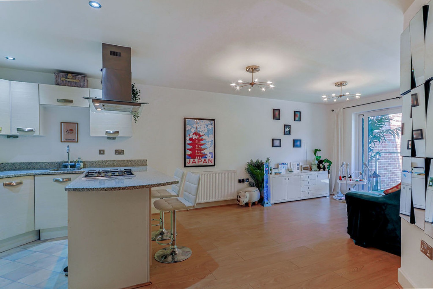 2 bedroom Flat for Sale Branksome Wood Road, Bournemouth