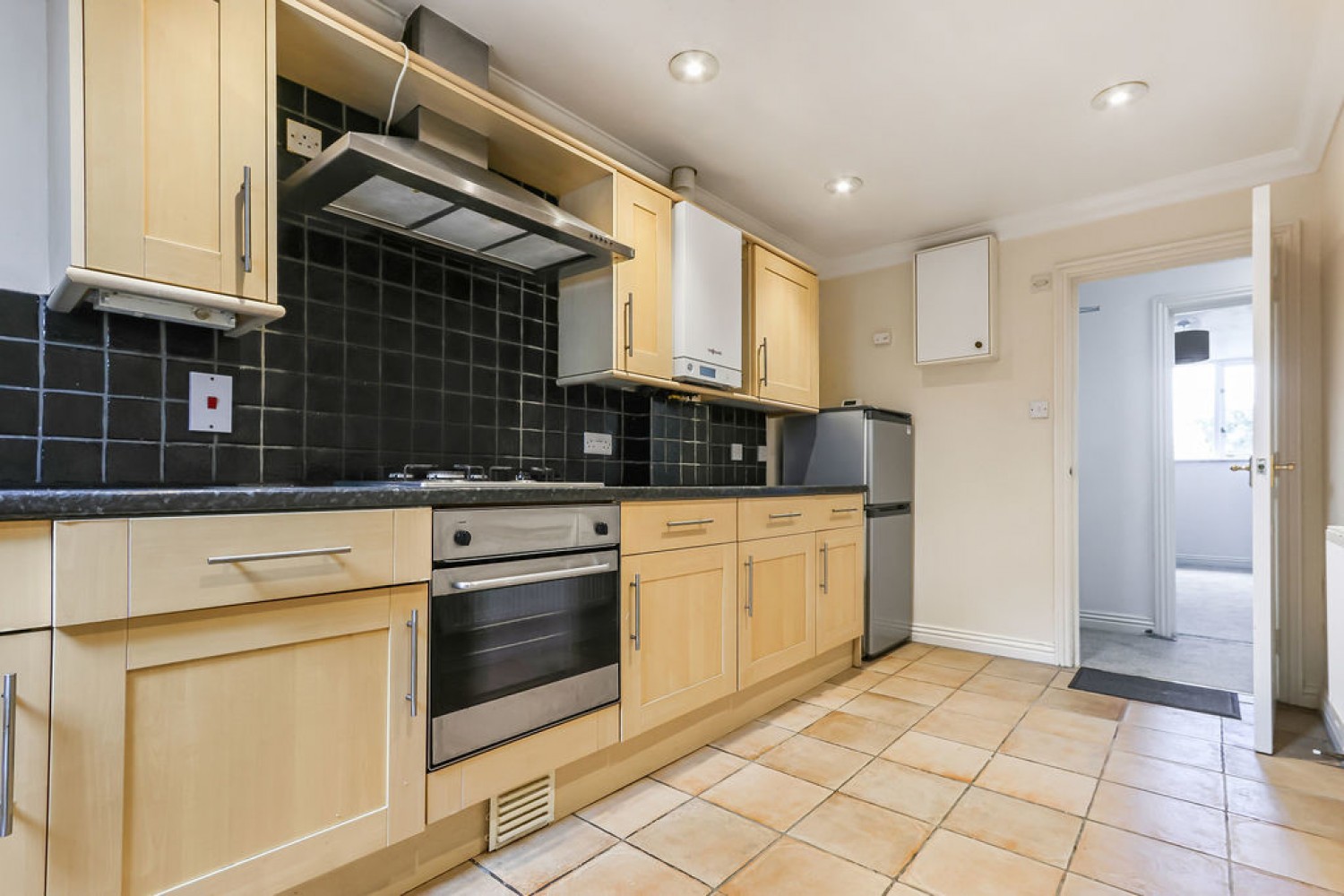 3 bedroom Flat for Sale Cavendish Road, Bournemouth