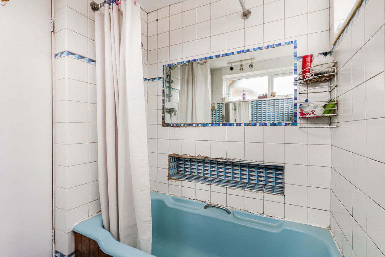 2 bedroom Flat for Sale Bournemouth, Dorset