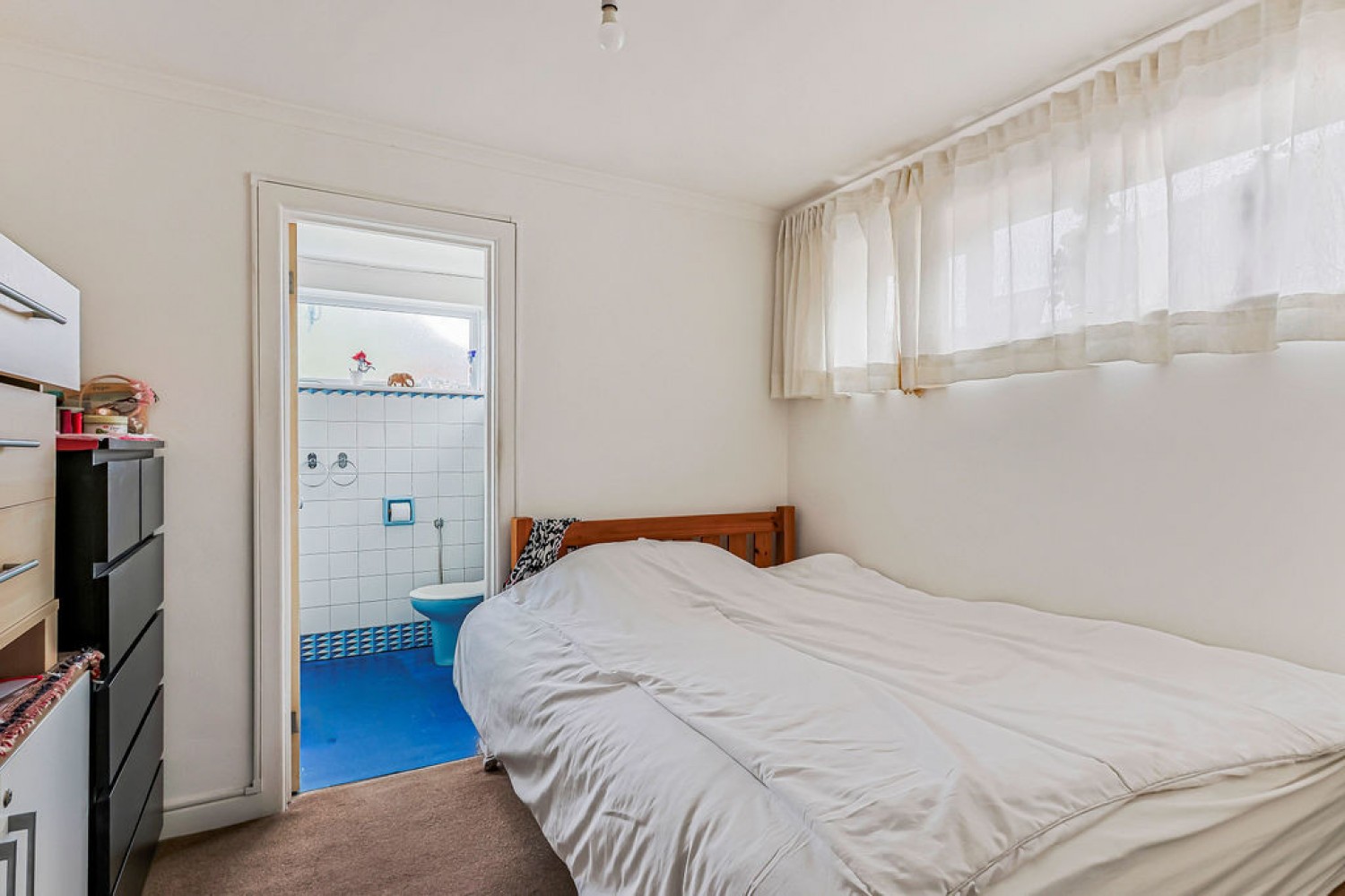 2 bedroom Flat for Sale Bournemouth, Dorset