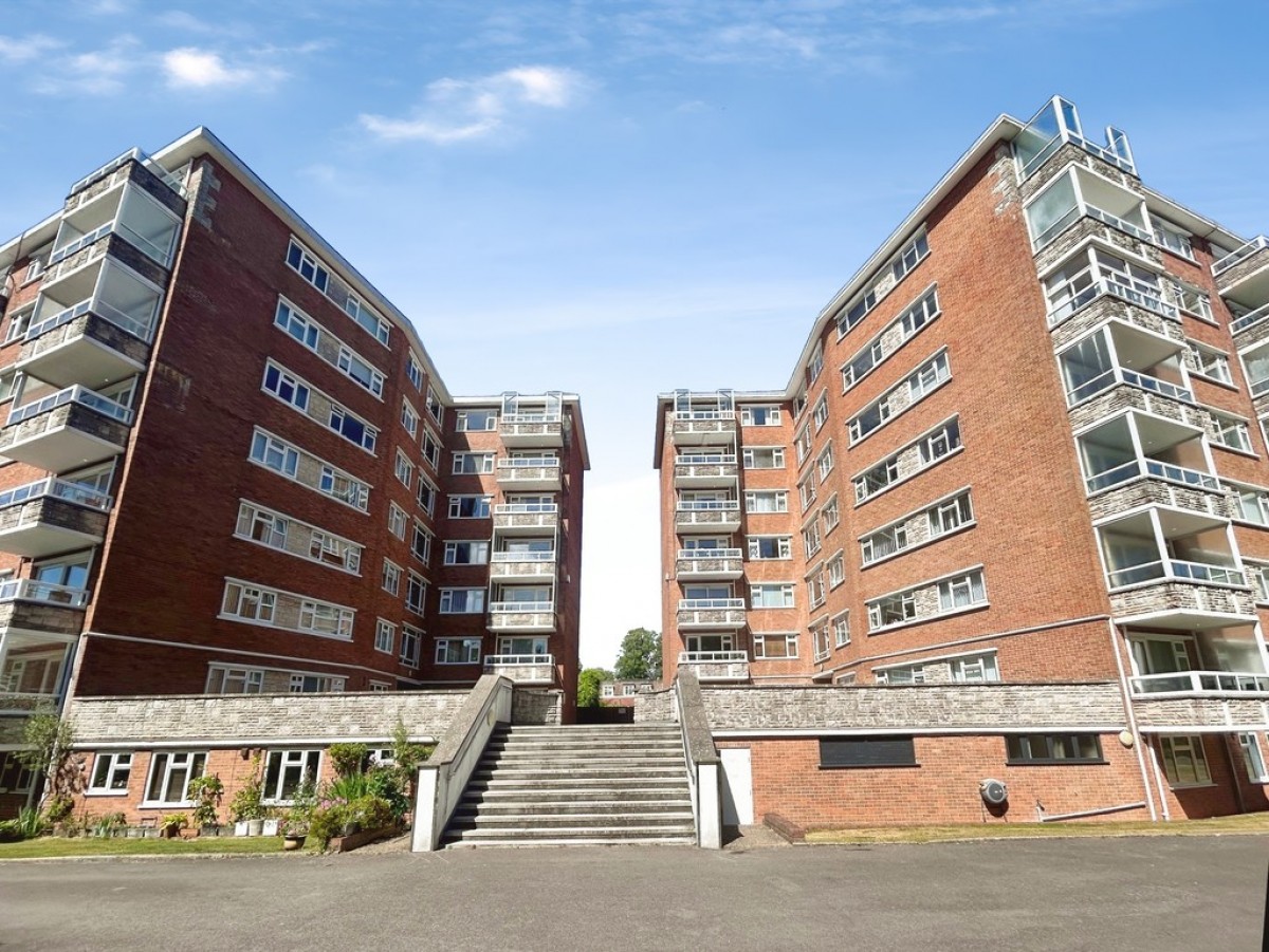 West Cliff Road, Bournemouth