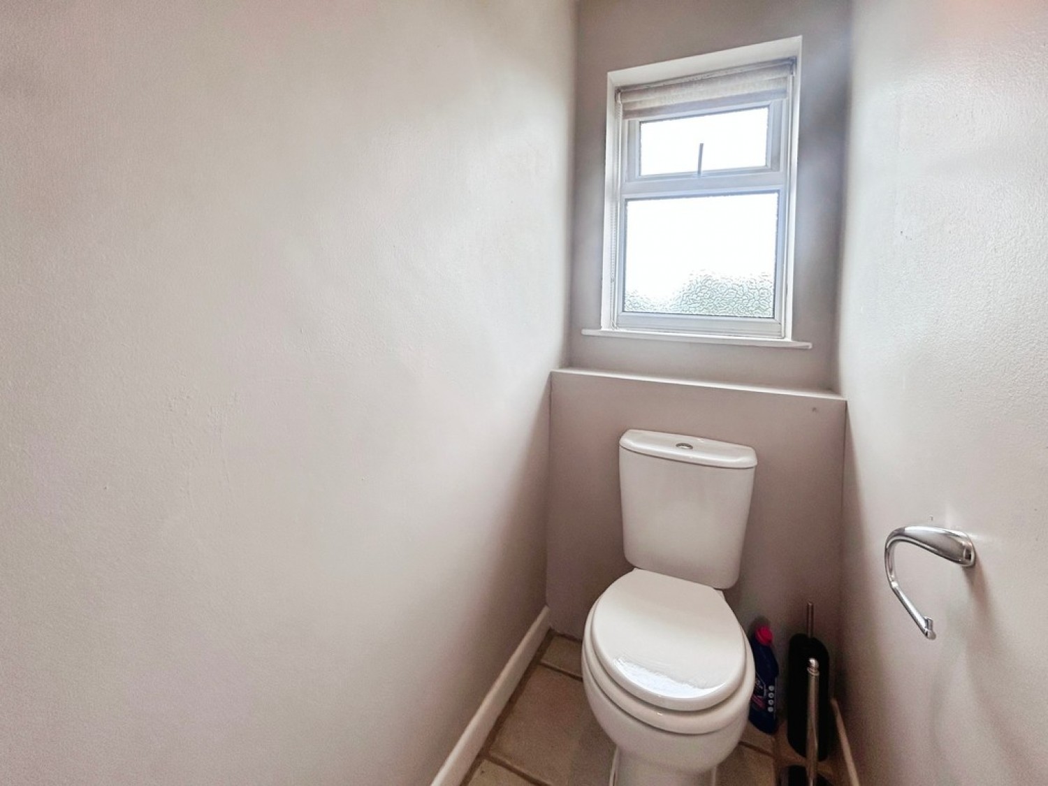 2 bedroom Flat for Letting West Cliff Road, Bournemouth
