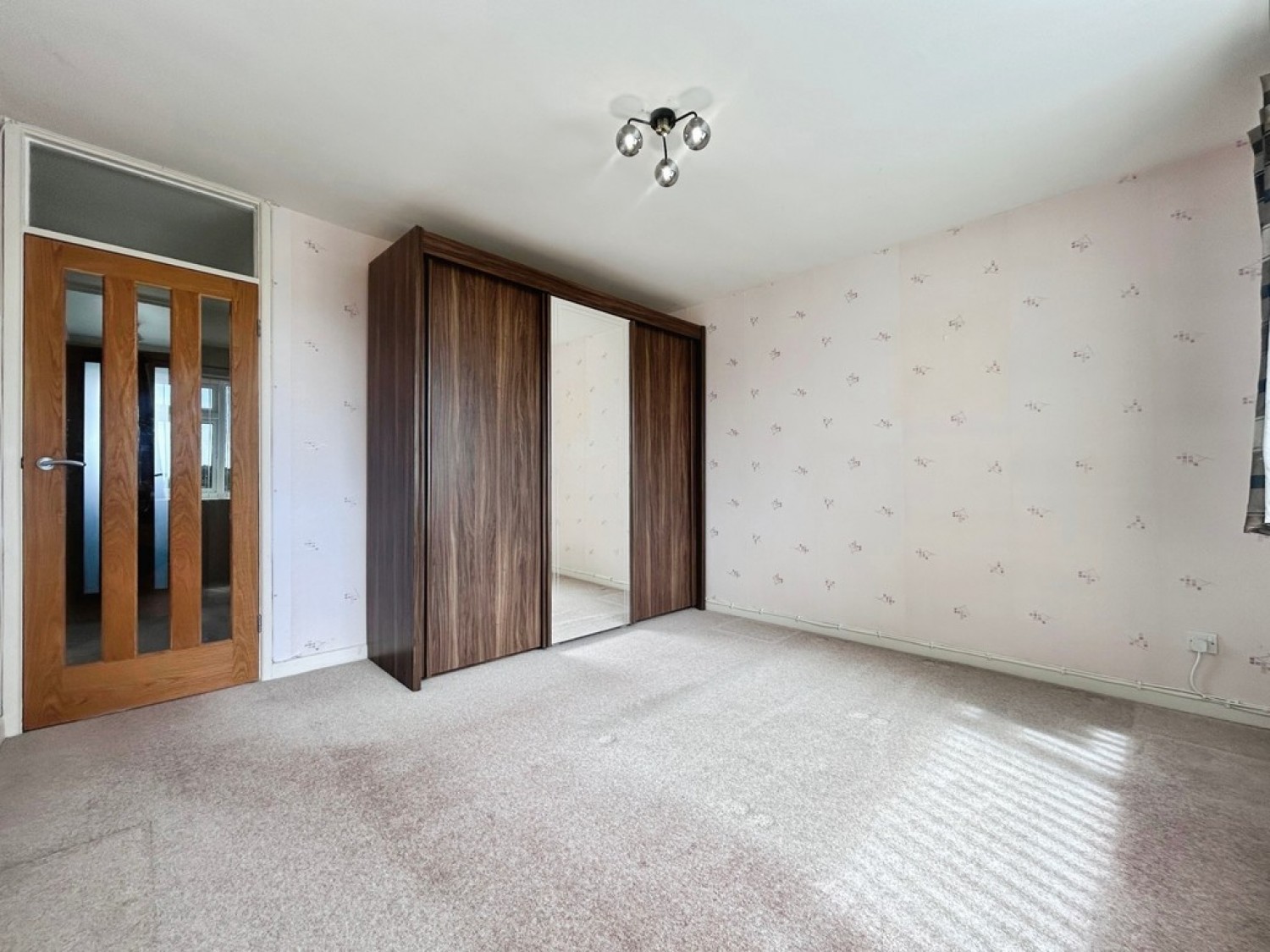 2 bedroom Flat for Letting West Cliff Road, Bournemouth
