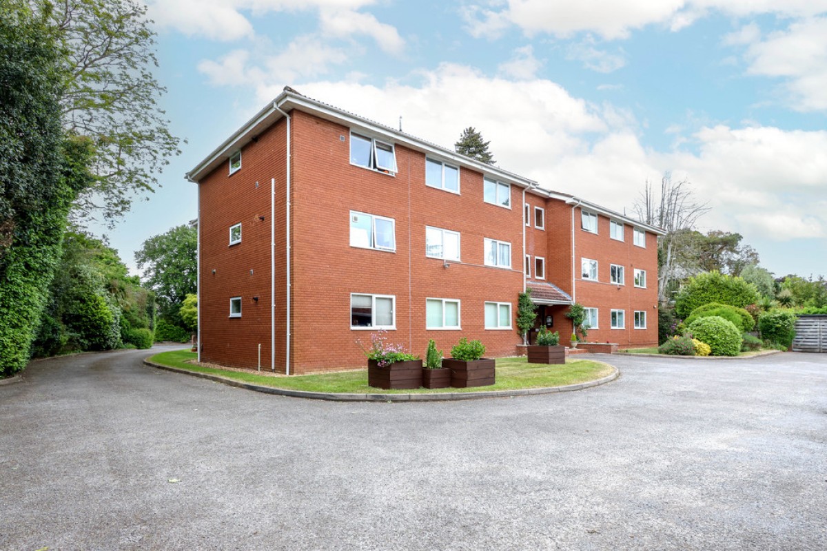 Ravenswood, 23 Wimborne Road