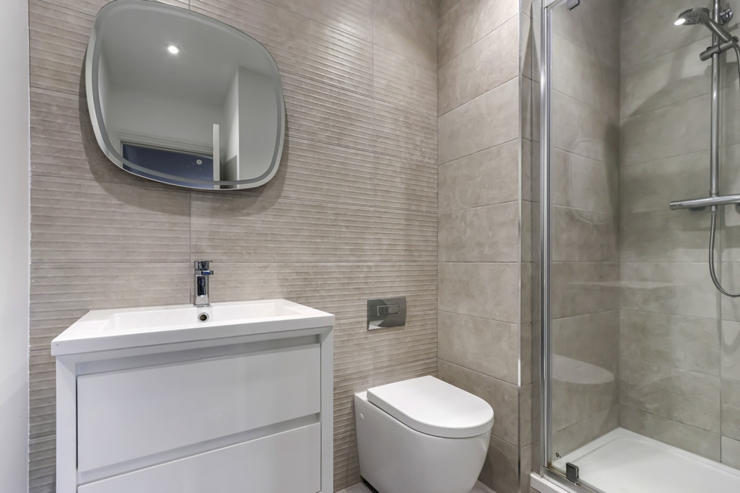 2 bedroom Flat for Sale Ravenswood, 23 Wimborne Road