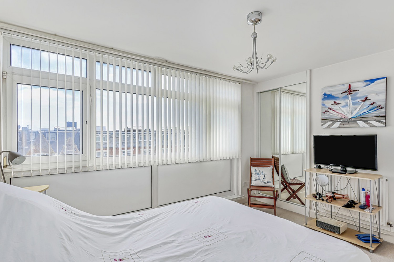 2 bedroom Flat for Sale West Cliff Road, Bournemouth