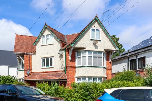 St Albans Crescent