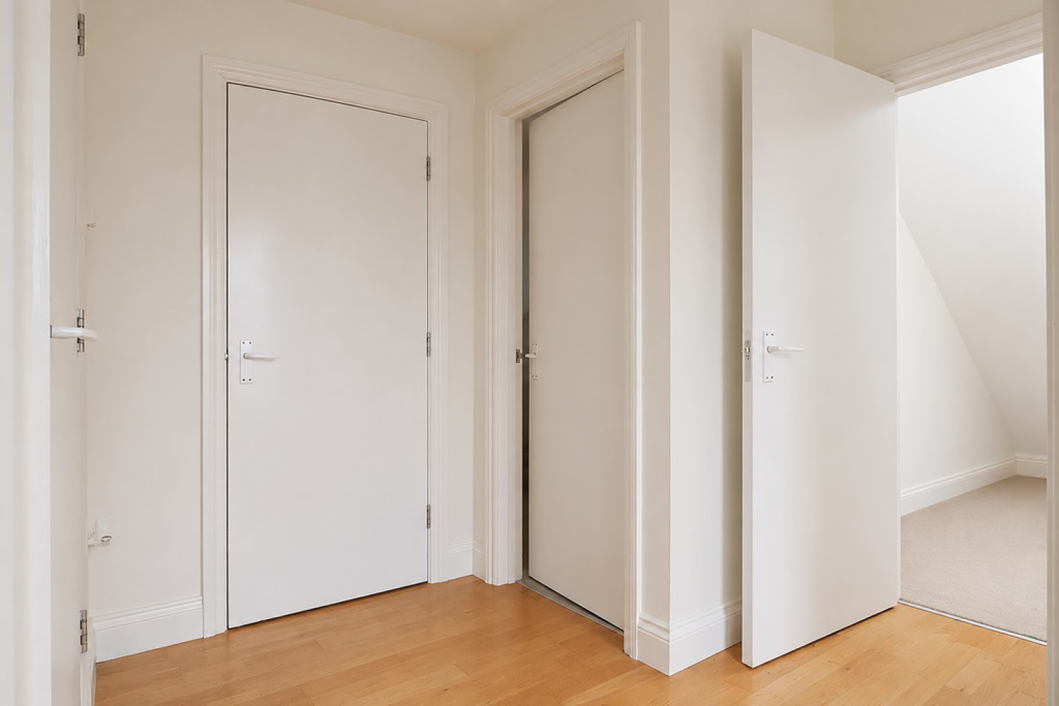 2 bedroom Flat for Sale St Albans Crescent