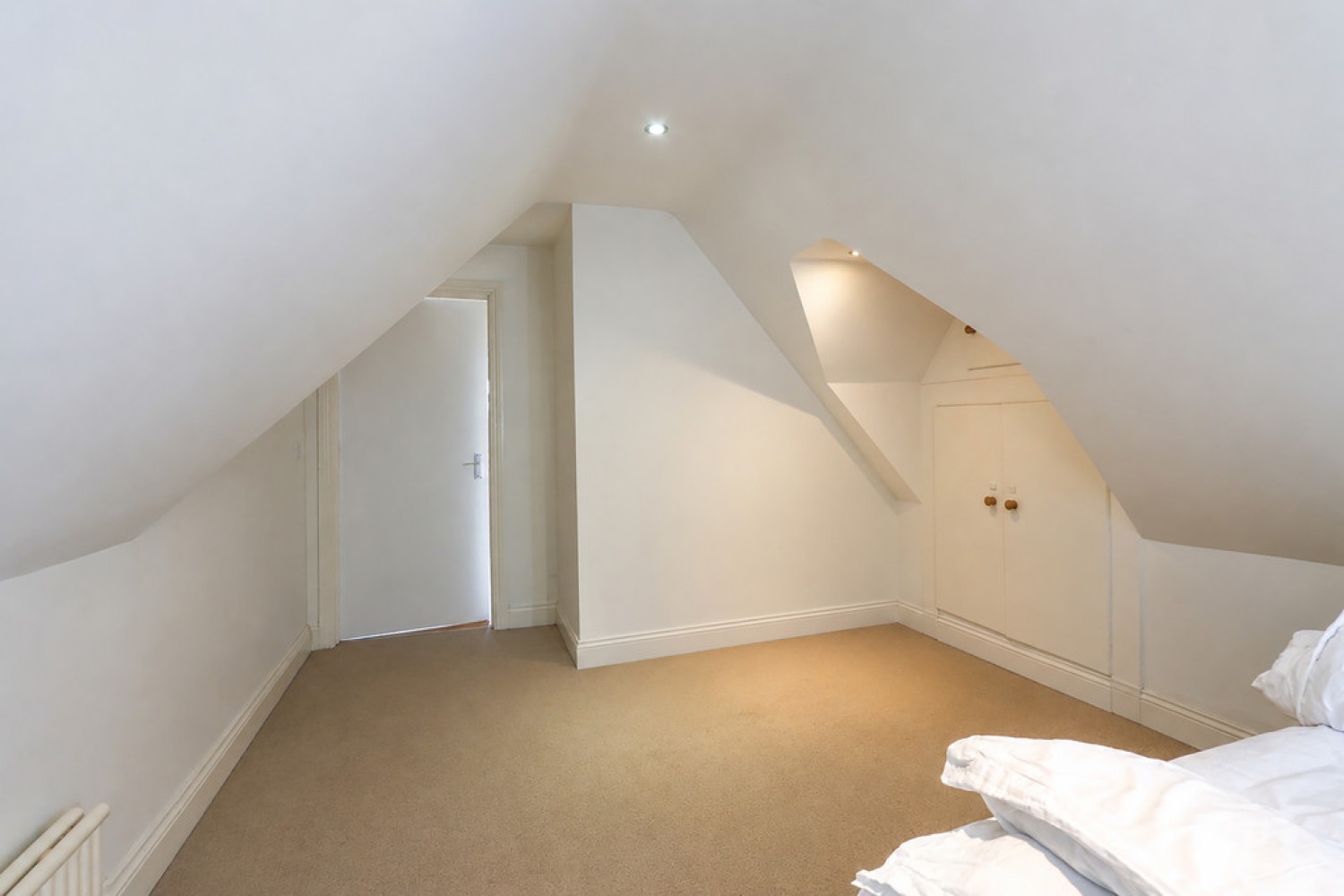 2 bedroom Flat for Sale St Albans Crescent