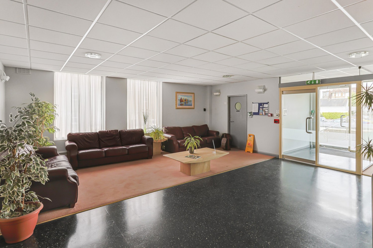2 bedroom Flat for Sale Bournemouth, Bournemouth Christchurch Poole, Dorset