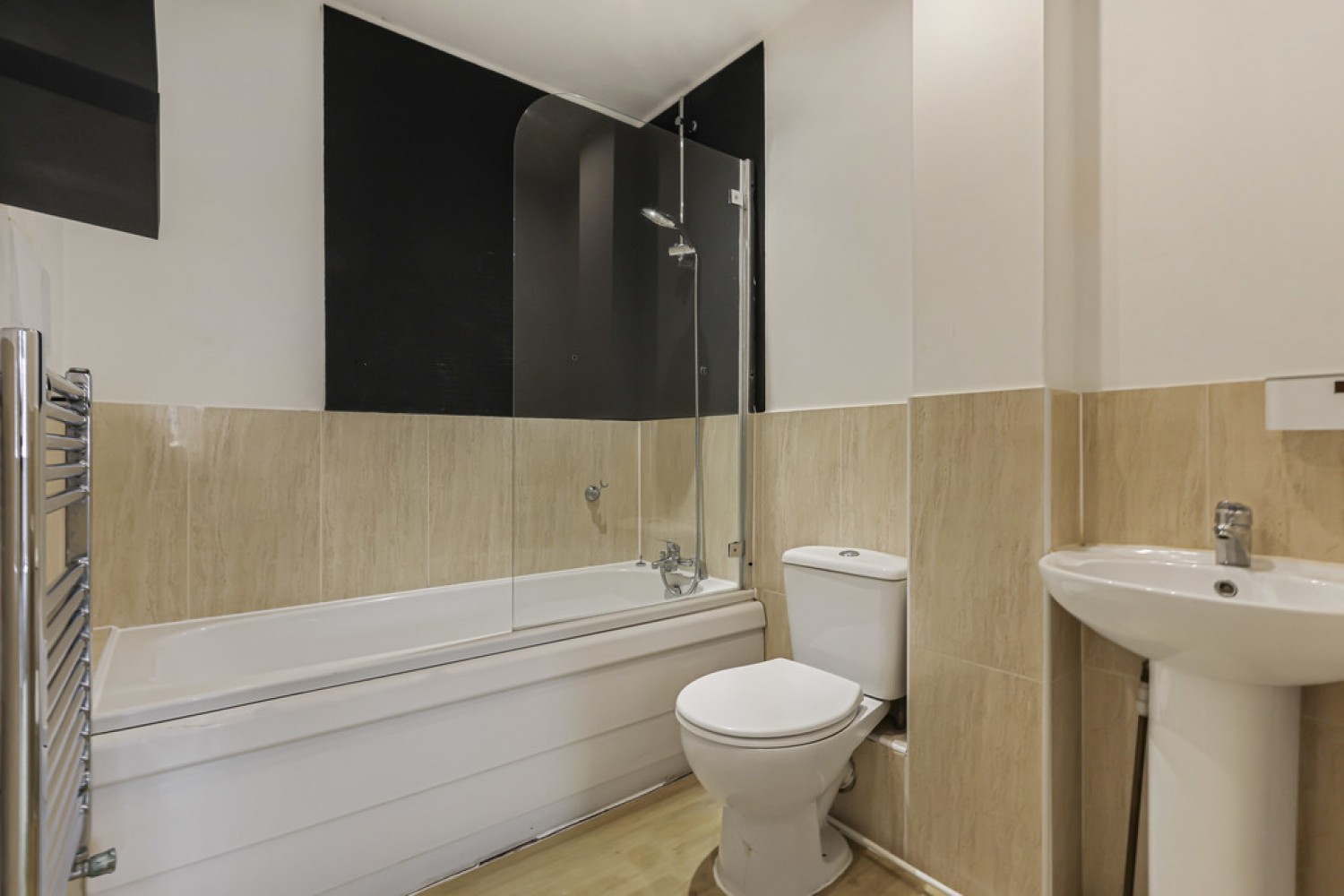 2 bedroom Flat for Sale Richmond Park Road, Bournemouth