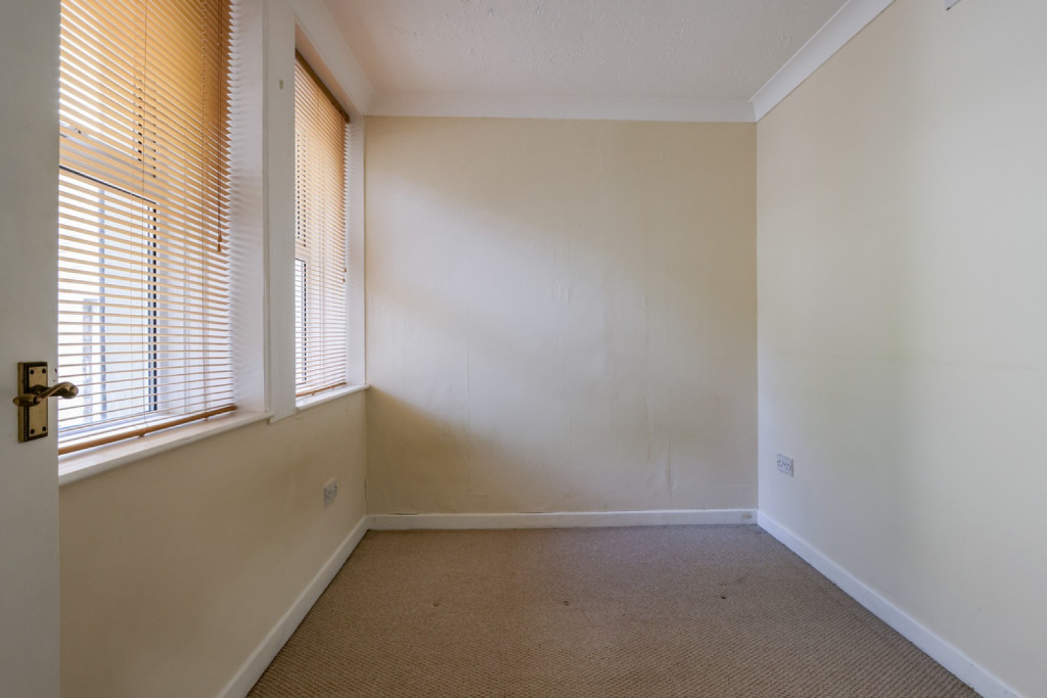 1 bedroom Flat for Sale Christchurch Road, Bournemouth