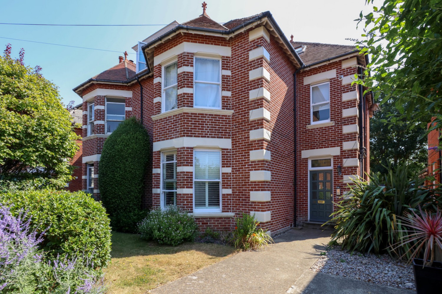 2 bedroom Flat for Sale Crabton Close Road, Bournemouth