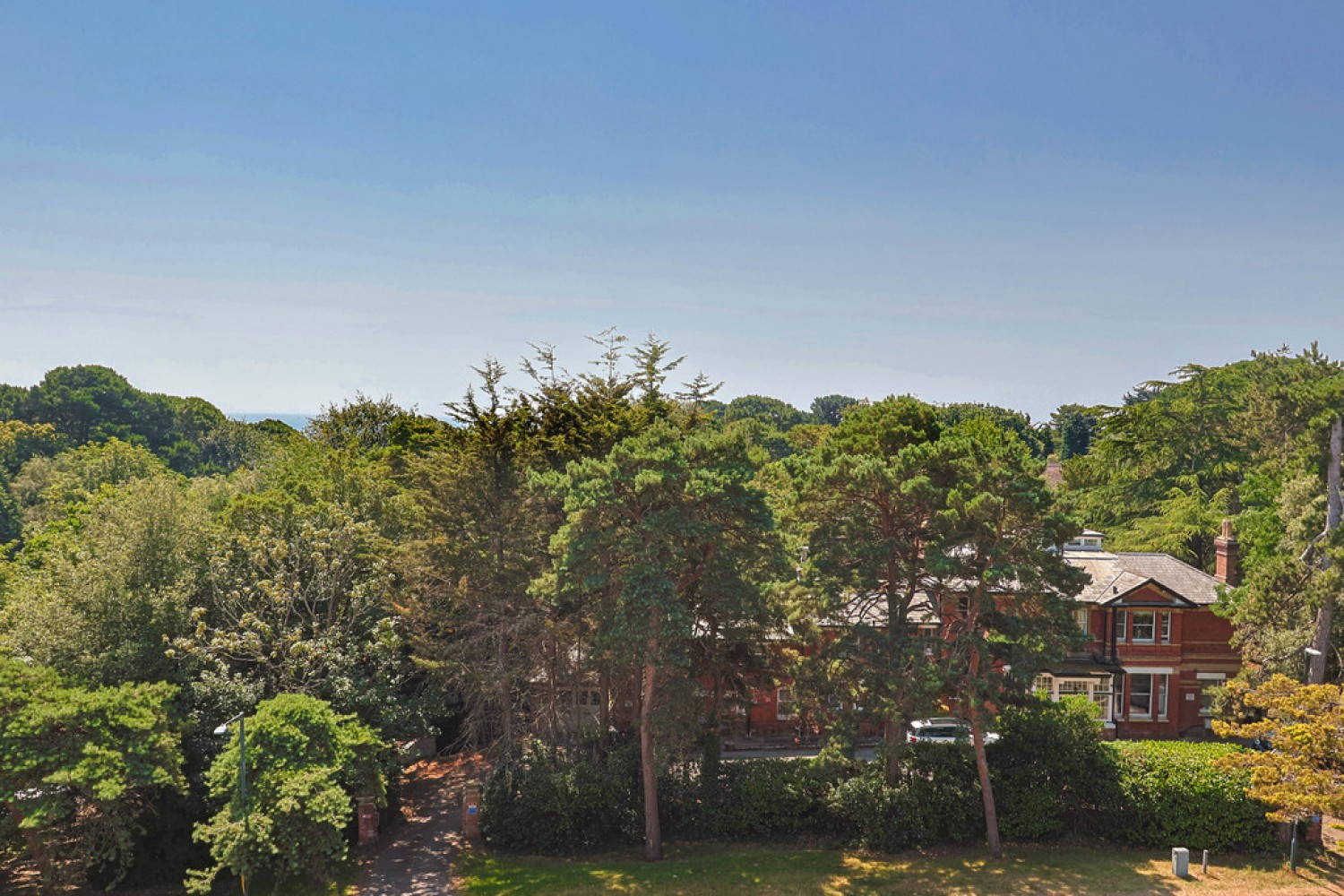 3 bedroom Flat for Sale Chine Crescent Road, Bournemouth