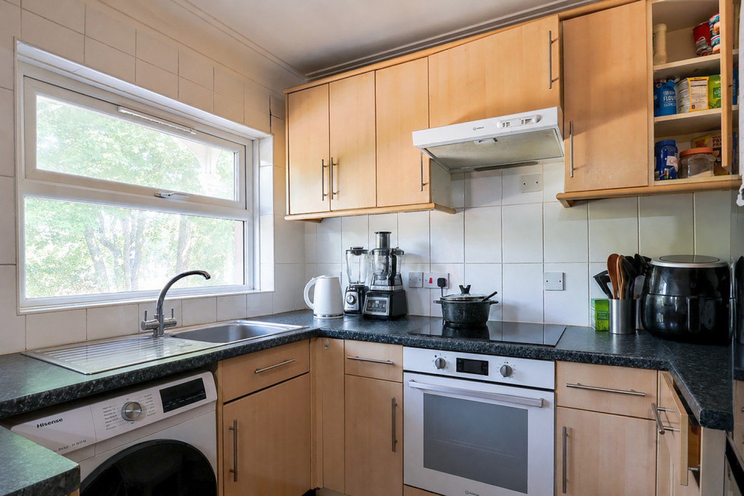 3 bedroom Flat for Sale Borthwick Road, Bournemouth