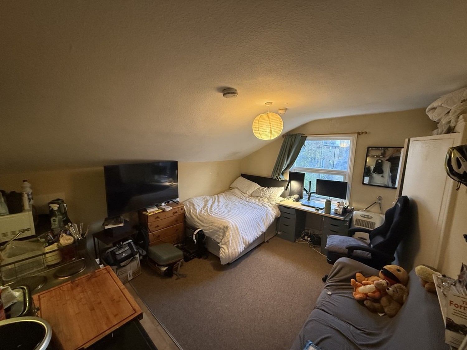 0 bedroom Flat for Letting Narbonne Avenue, London