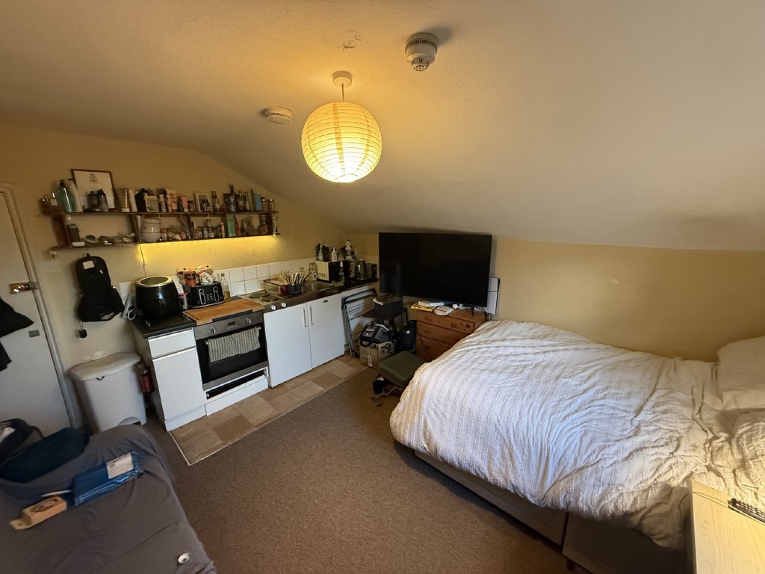 0 bedroom Flat for Letting Narbonne Avenue, London