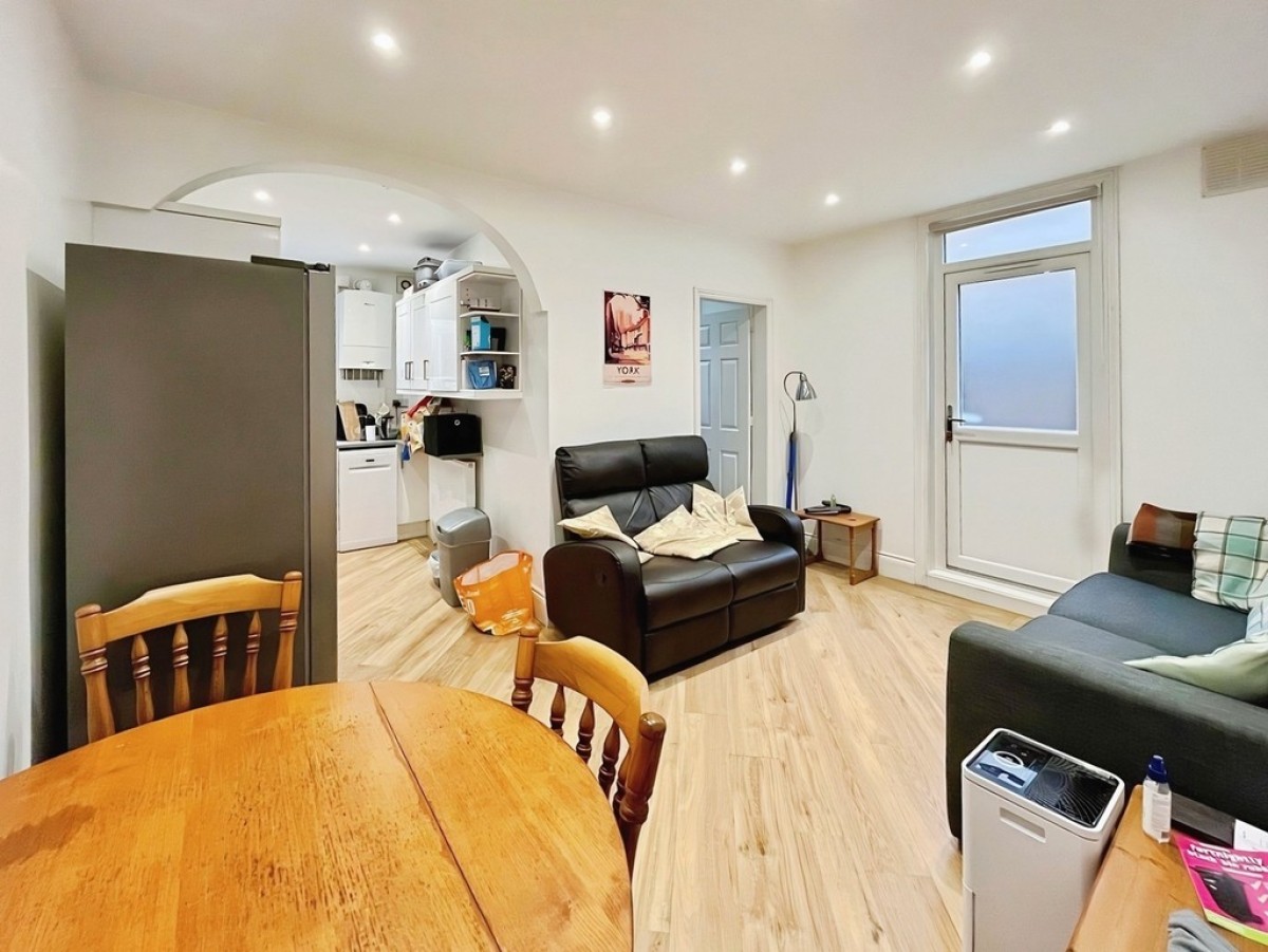 Telford Avenue, London
