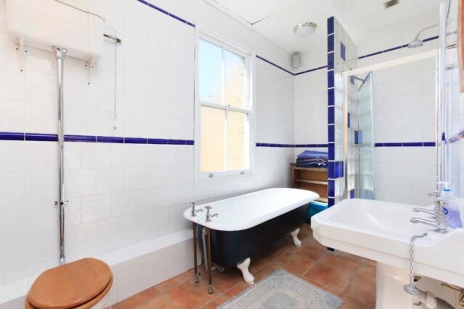 2 bedroom House for Sale Weir Road, Balham, London