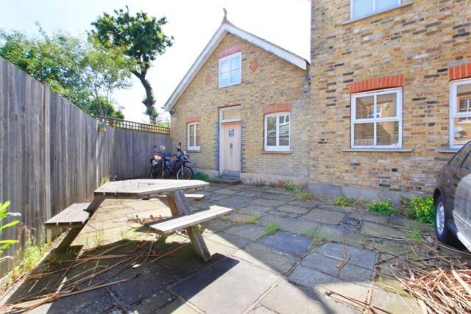 2 bedroom House for Sale Weir Road, Balham, London