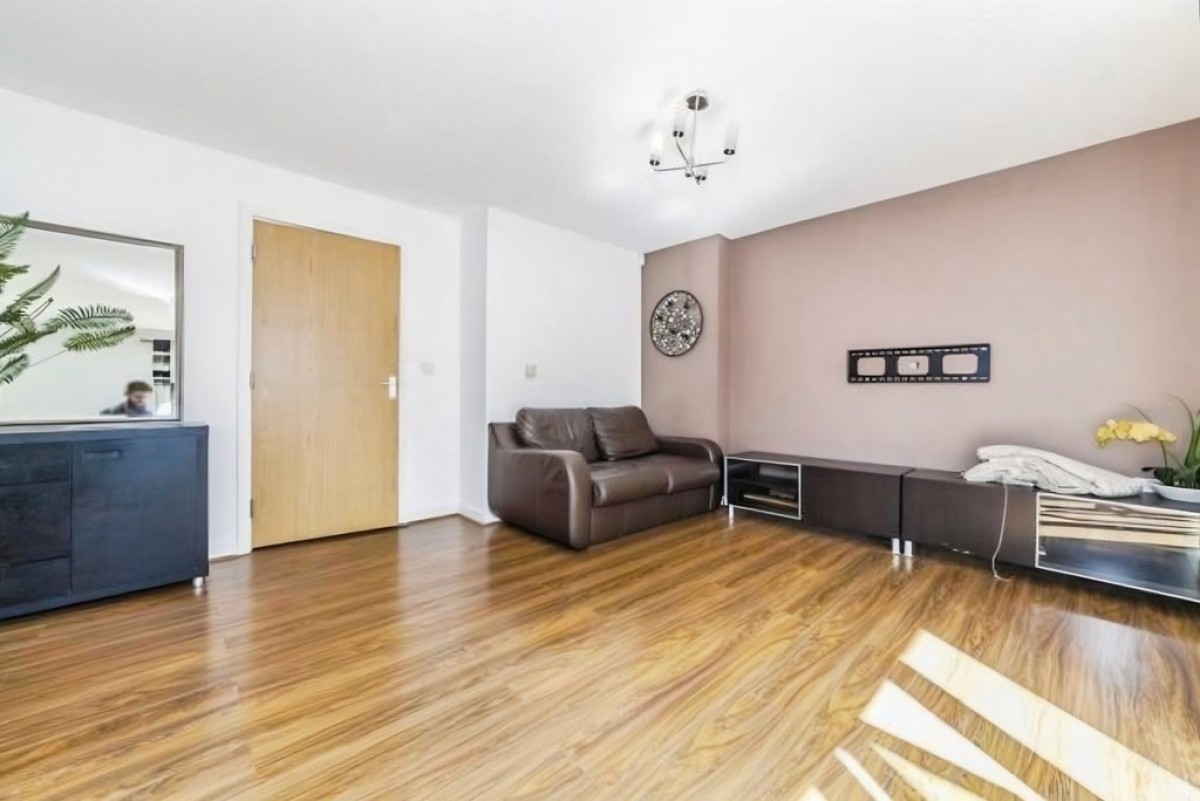 Hemlock Close, Streatham