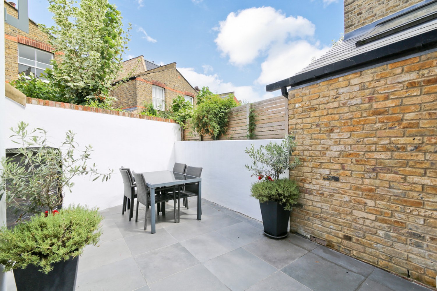 4 bedroom House for Letting Kenilford Road , Balham
