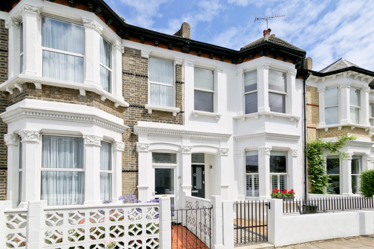 Kenilford Road , Balham
