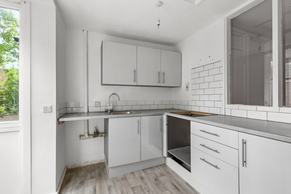 Wrights Green, SW4