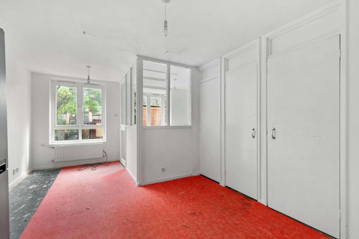Wrights Green, SW4