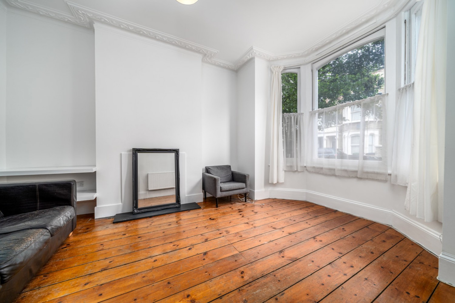 Sandmere Road, Clapham