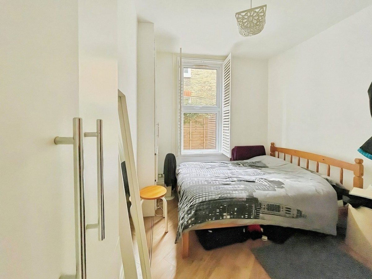 Telford Avenue, Streatham
