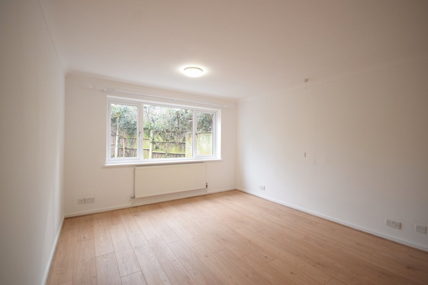 4 bedroom Bungalow in White House Green, Solihull