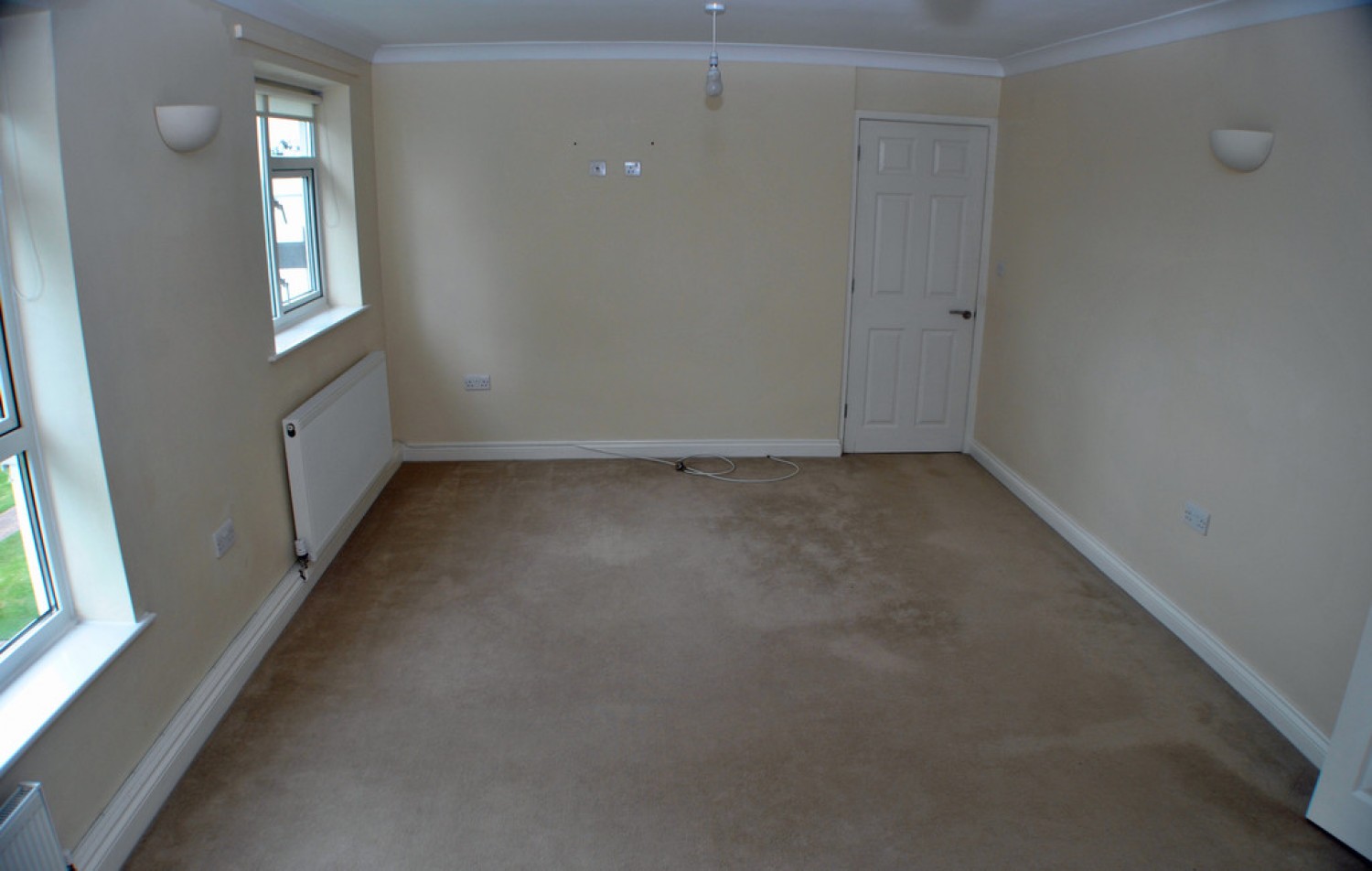 3 bedroom Flat for Letting Albany Gardens, Solihull